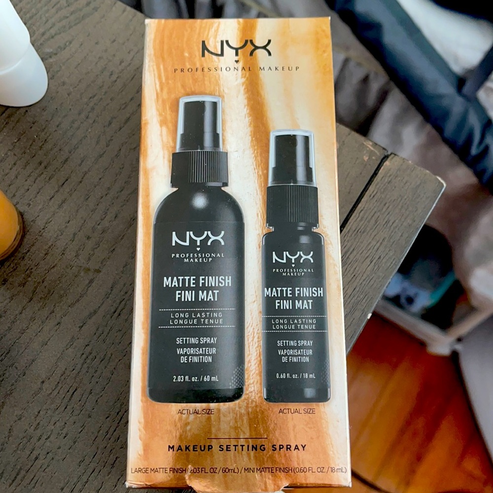 NYX setting spray bundle